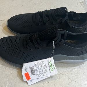 Brand new crocs tennis shoes.